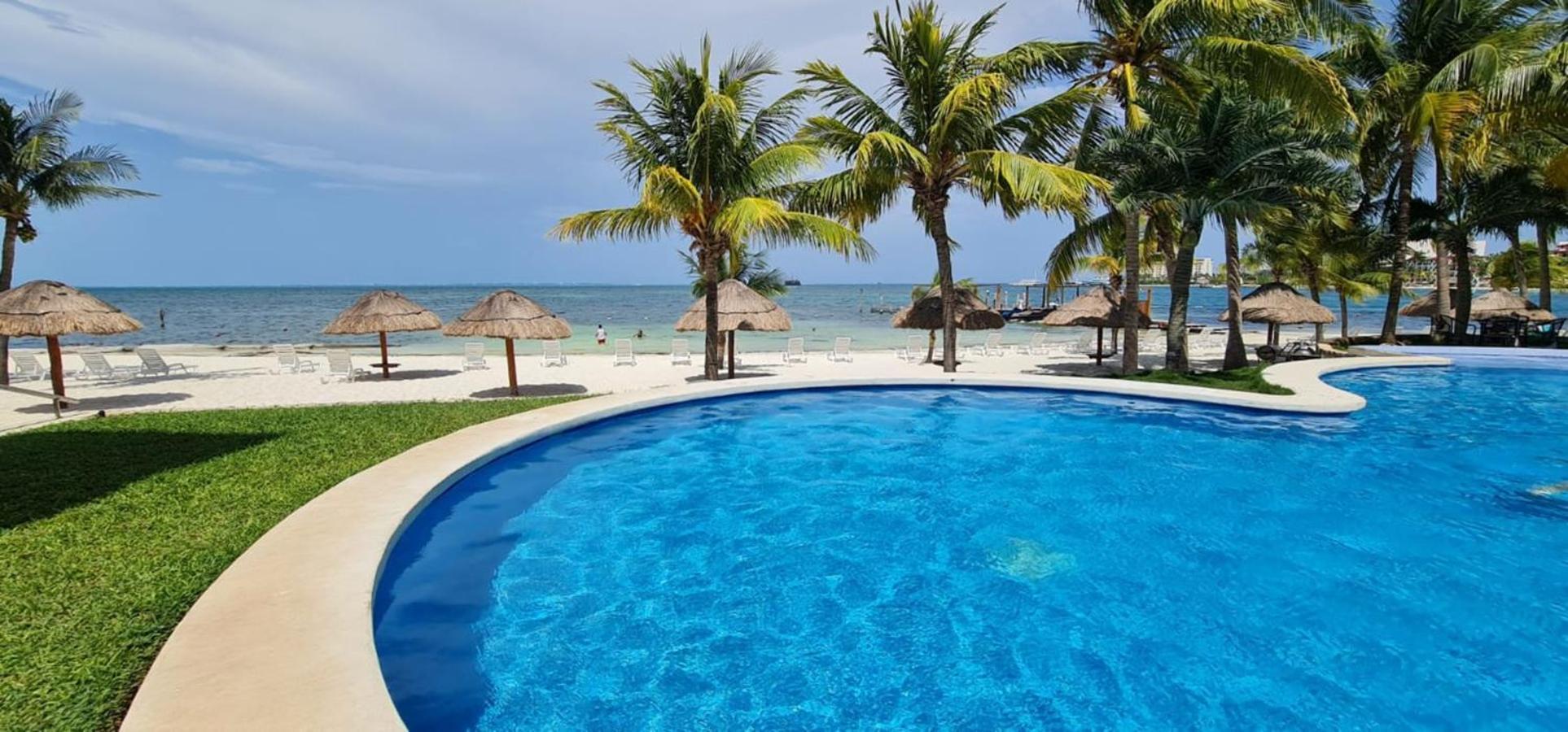 Oceanfront Condo At Unique Location カンクン エクステリア 写真